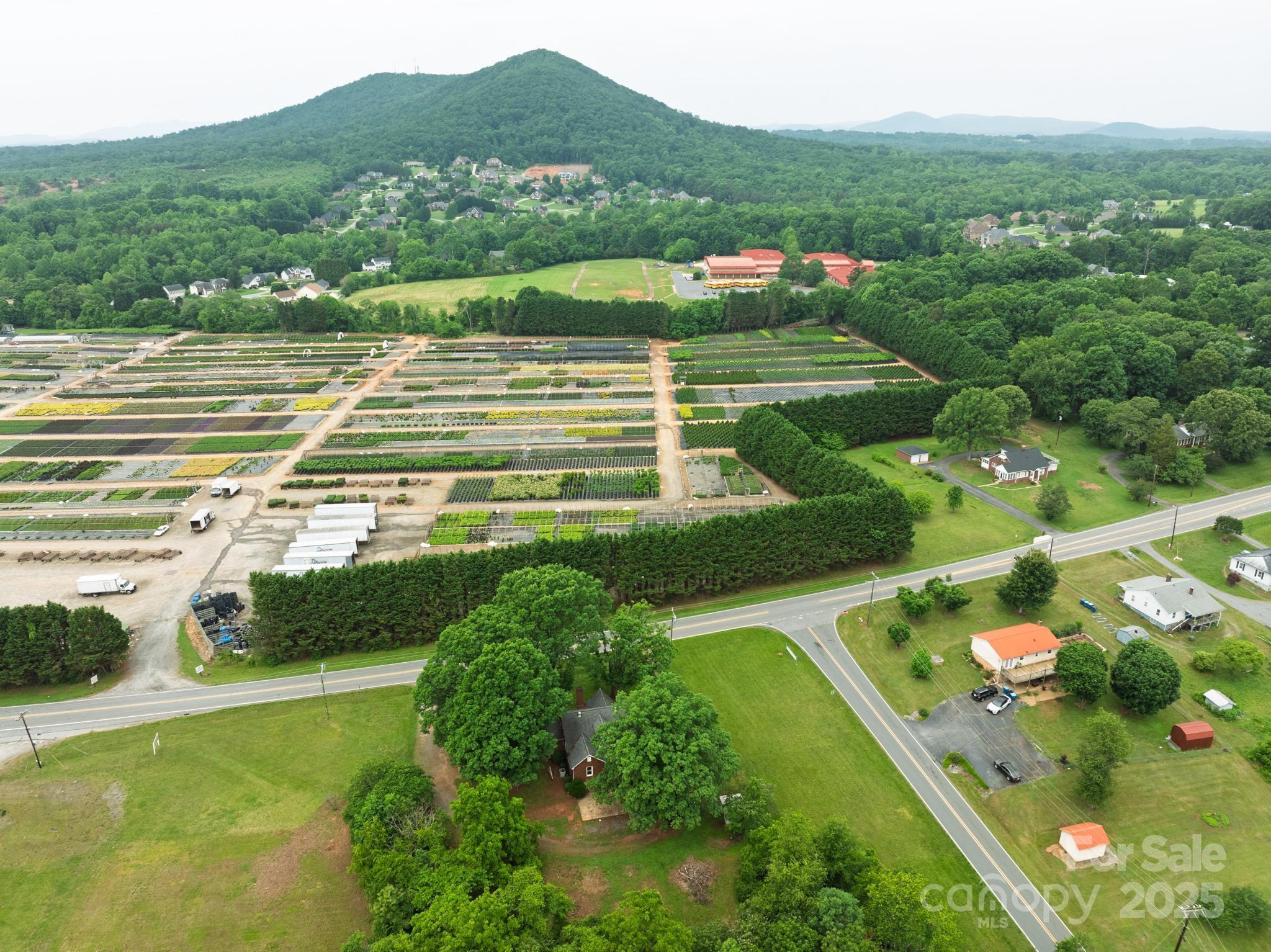 4098 Highway 127 Hickory, NC 28602 - Photo 30 of 31