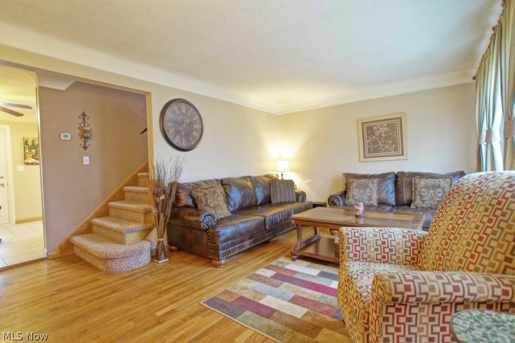 5175 Longton Road Lyndhurst, OH 44124 - Photo 2 of 20