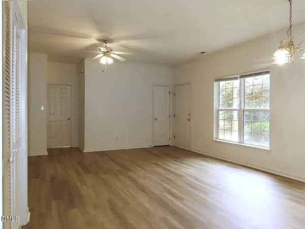 $1,585 | 101 Rock Haven Road, Unit E500, Carrboro, NC 27510