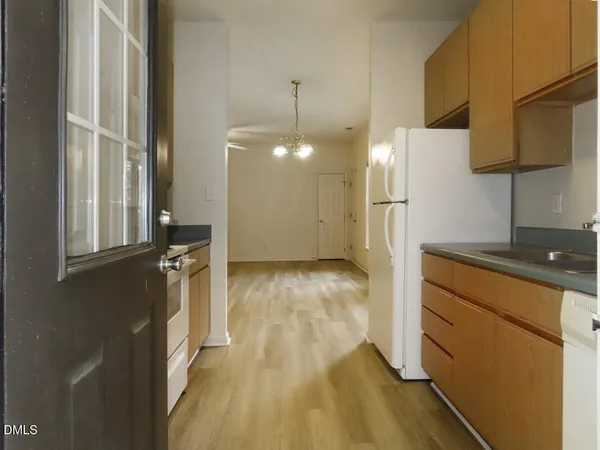 $1,585 | 101 Rock Haven Road, Unit E500, Carrboro, NC 27510