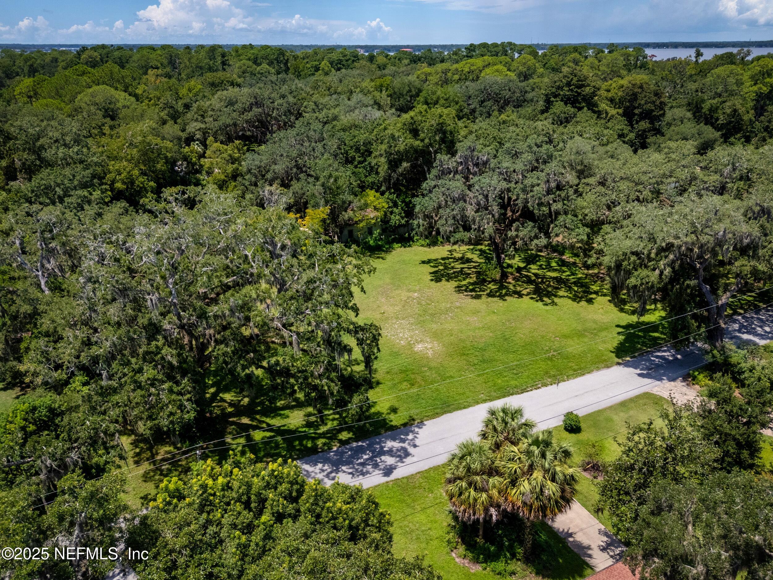 11666 Mandarin Terrace Road Jacksonville, FL 32223 - Photo 11 of 30 NE