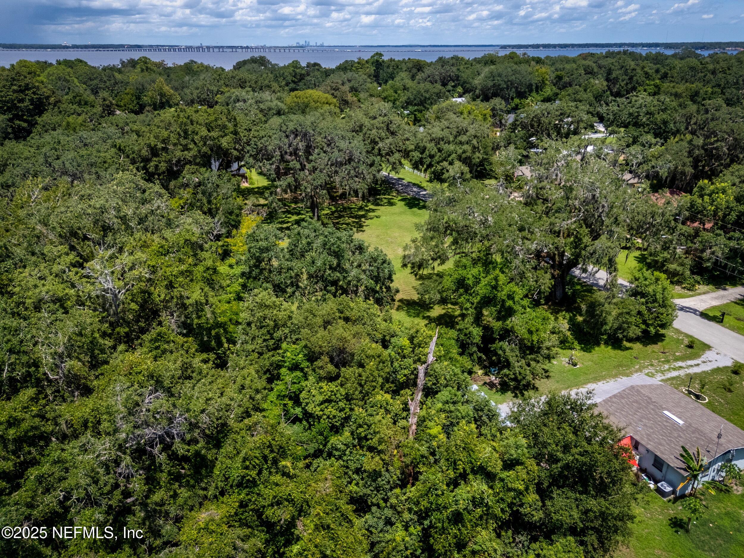 11666 Mandarin Terrace Road Jacksonville, FL 32223 - Photo 17 of 30 SE