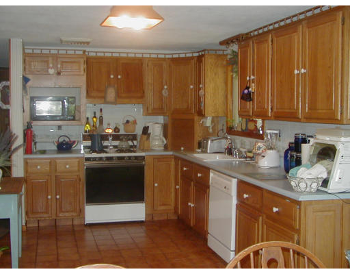21 Clark Road Peabody, MA 01960 - Photo 3 of 5 Gallery Image 3