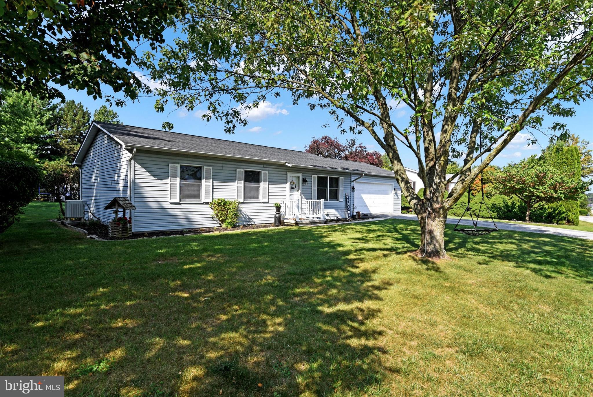 109 Fox Run Road Hanover, PA 17331 - Photo 2 of 24