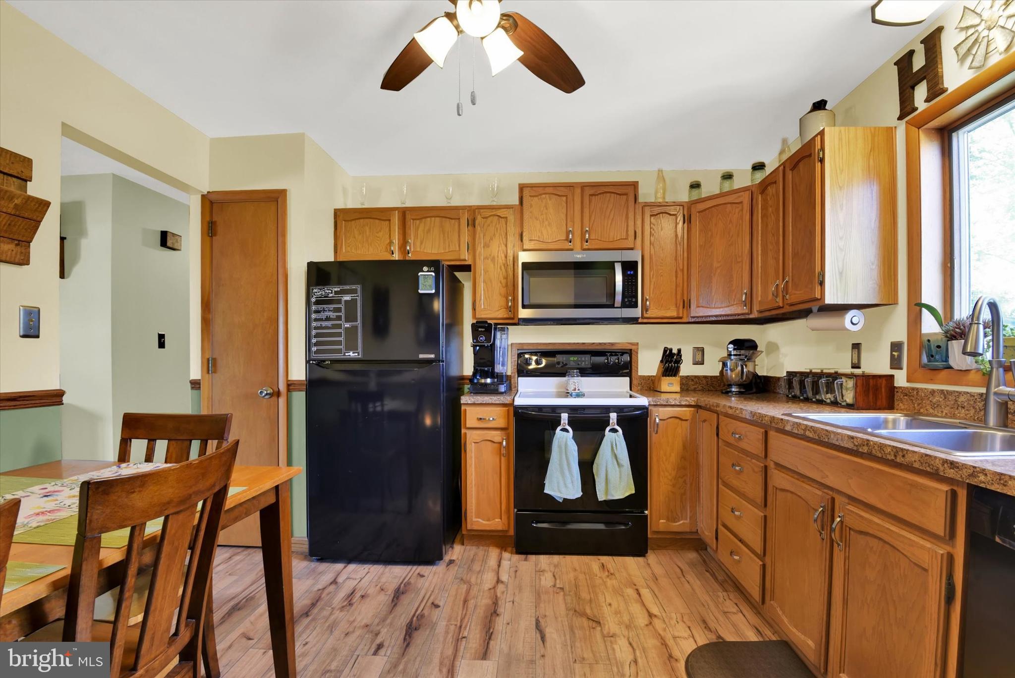 109 Fox Run Road Hanover, PA 17331 - Photo 6 of 24