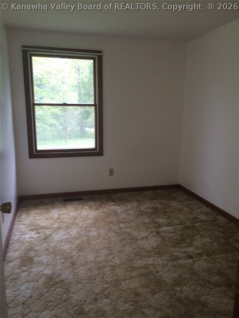 2268 New Hope Road Elkview, WV 25071 - Photo 13 of 23 Gallery Image 13