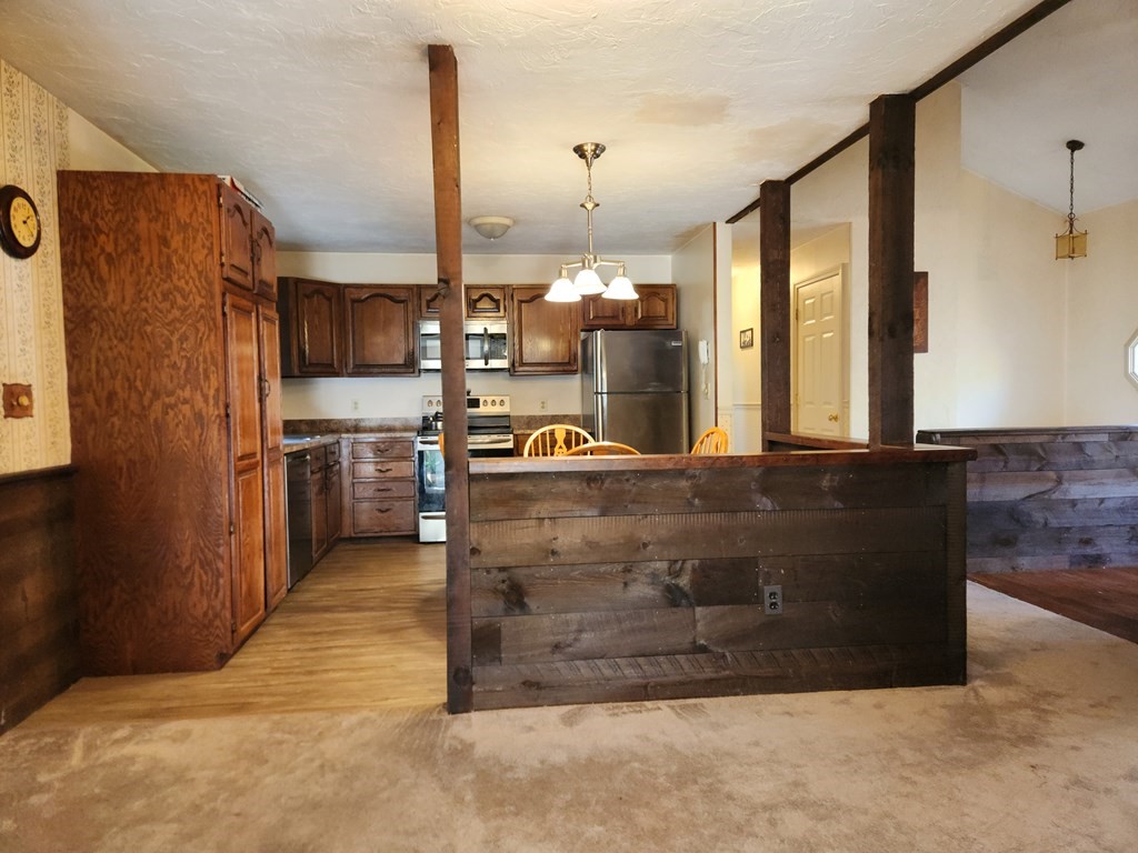 373 Mucciarone Road Franklin, MA 02038 - Photo 11 of 33 Gallery Image 11