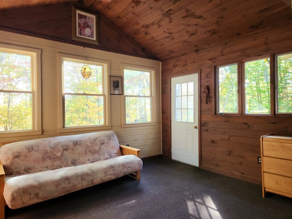 373 Mucciarone Road Franklin, MA 02038 - Photo 10 of 33 Gallery Image 10