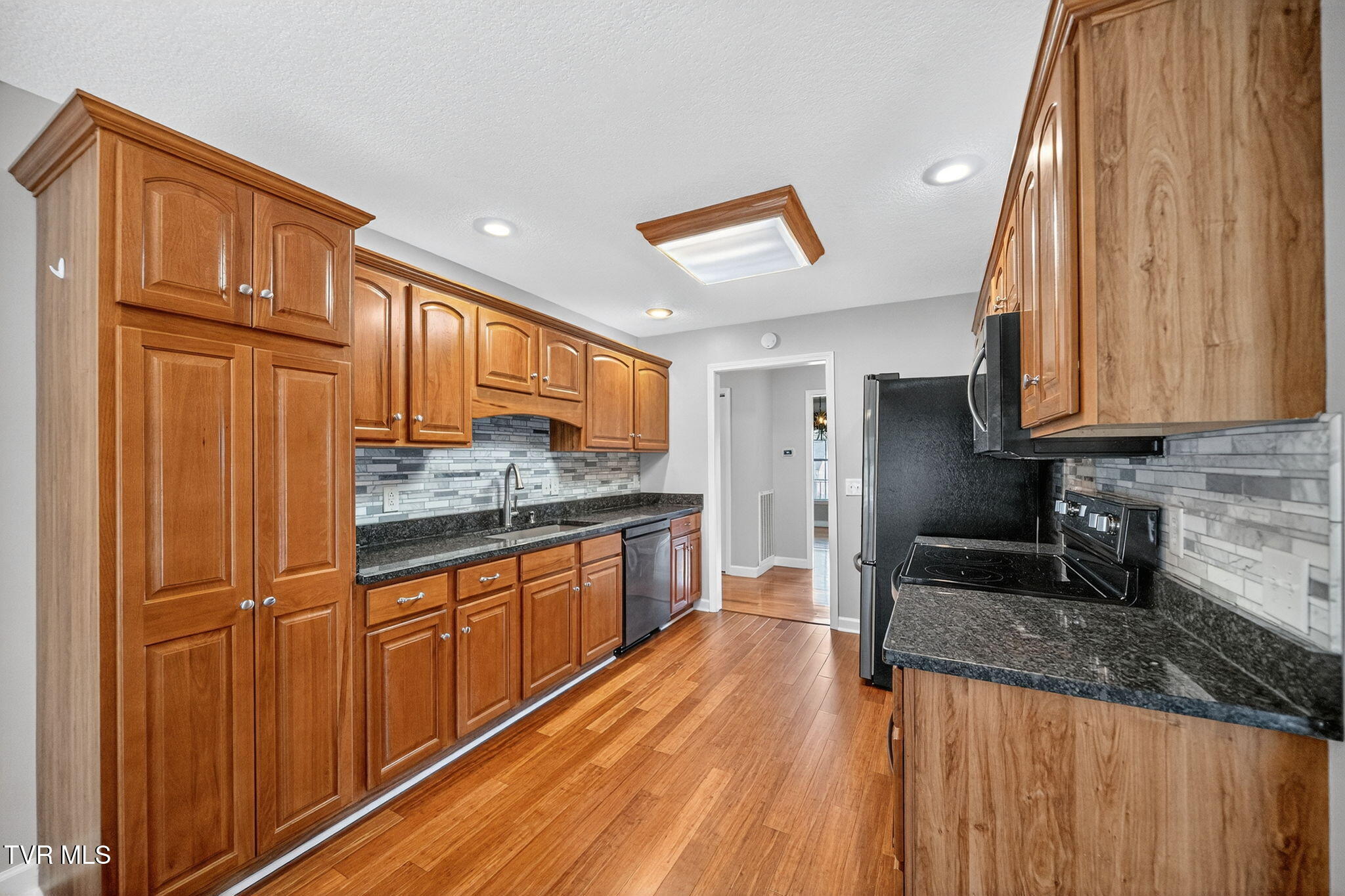 211 Michaels Ridge Boulevard Johnson City, TN 37615 - Photo 17 of 55 211 Michaels Ridge Blvd