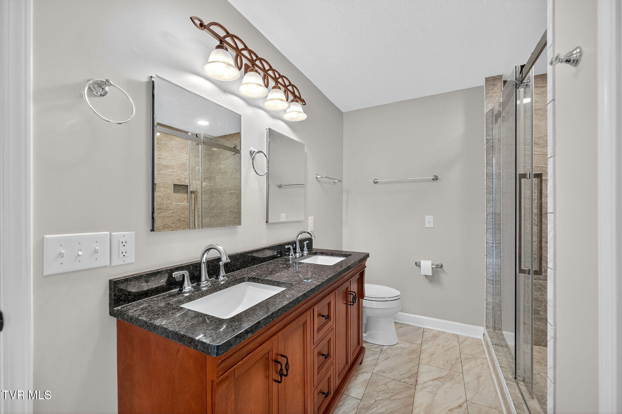 211 Michaels Ridge Boulevard Johnson City, TN 37615 - Photo 23 of 55 211 Michaels Ridge Blvd