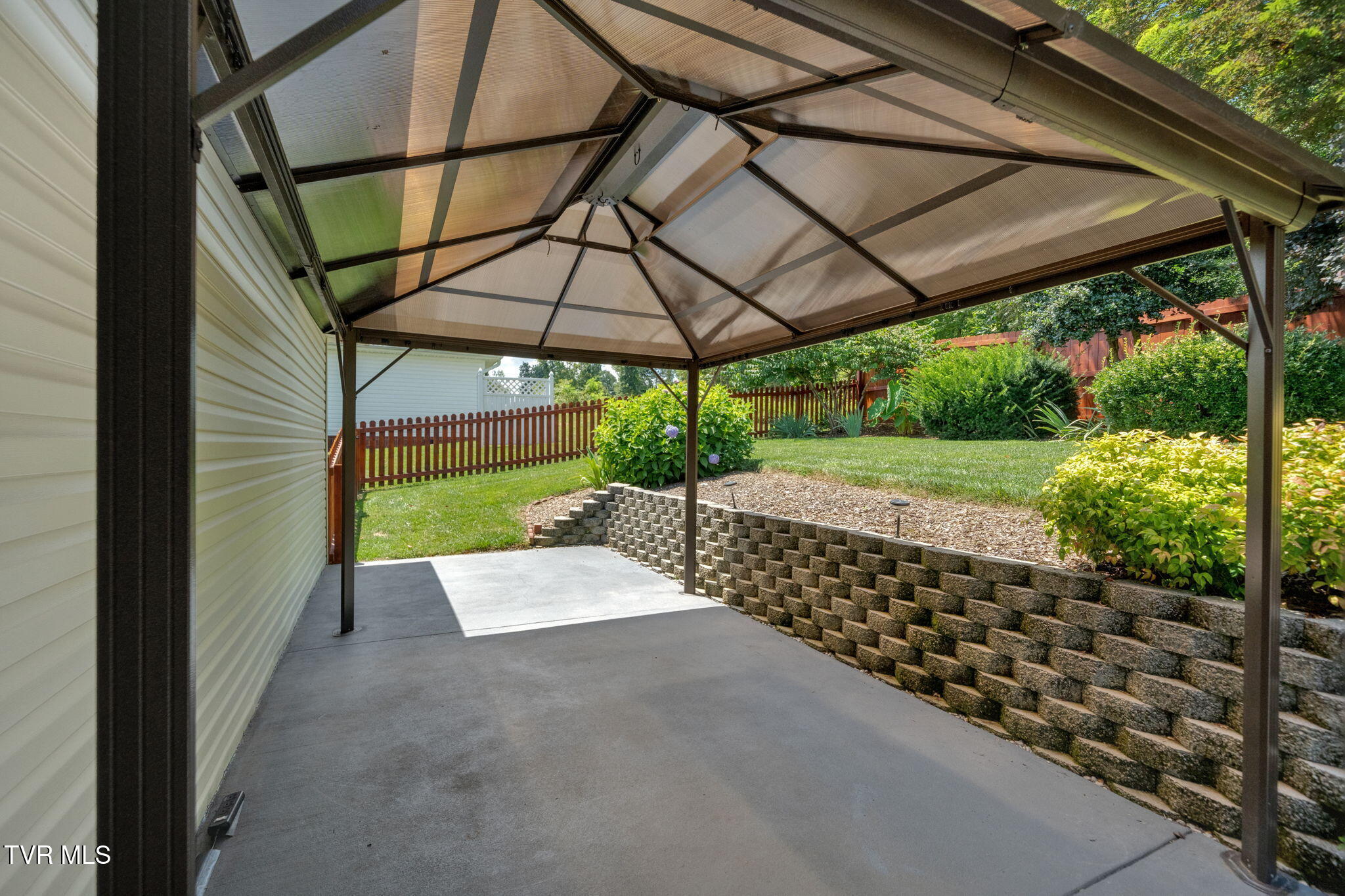 211 Michaels Ridge Boulevard Johnson City, TN 37615 - Photo 40 of 55 211 Michaels Ridge Blvd