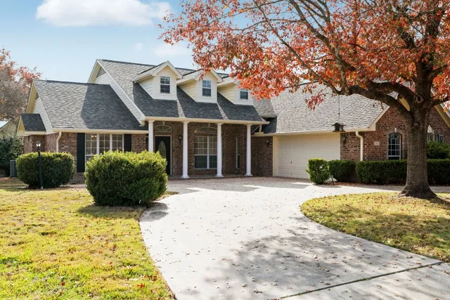 $550,000 | 3900 Chisholm Trail, Salado, TX 76571