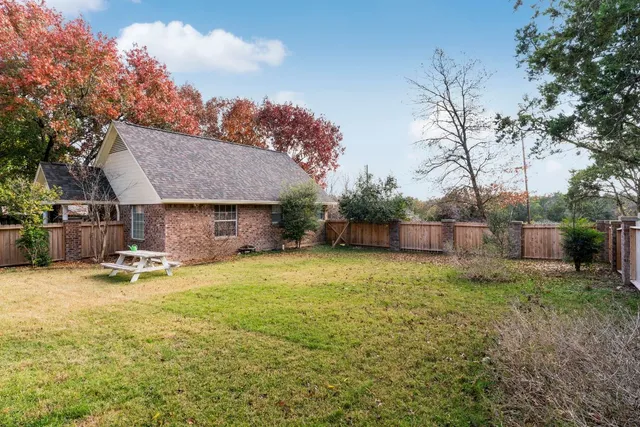 $550,000 | 3900 Chisholm Trail, Salado, TX 76571