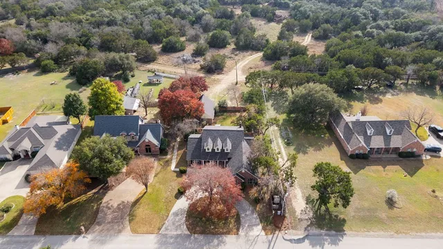 $550,000 | 3900 Chisholm Trail, Salado, TX 76571