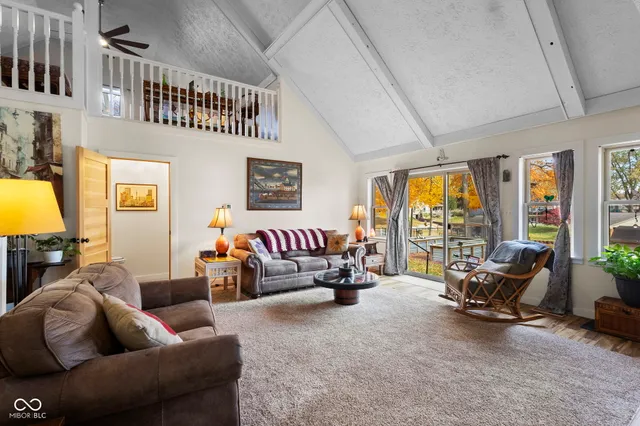 $884,900 | 175 Mill, Coatesville, IN 46121