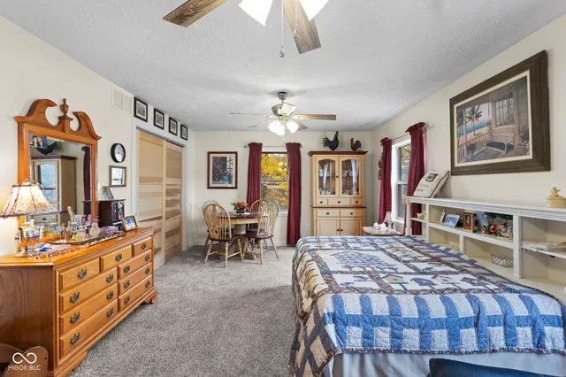 $884,900 | 175 Mill, Coatesville, IN 46121