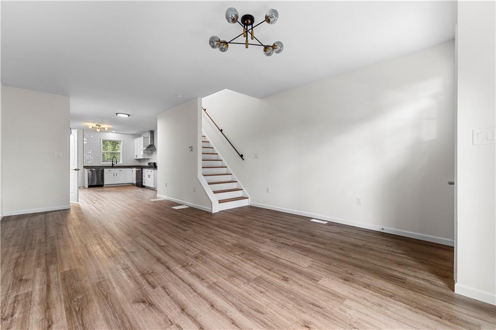 902 Morrison Street Pittsburgh, PA 15212 - Photo 4 of 34