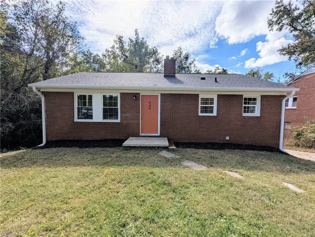 $1,800 | 846 Willow Place, High Point, NC 27260