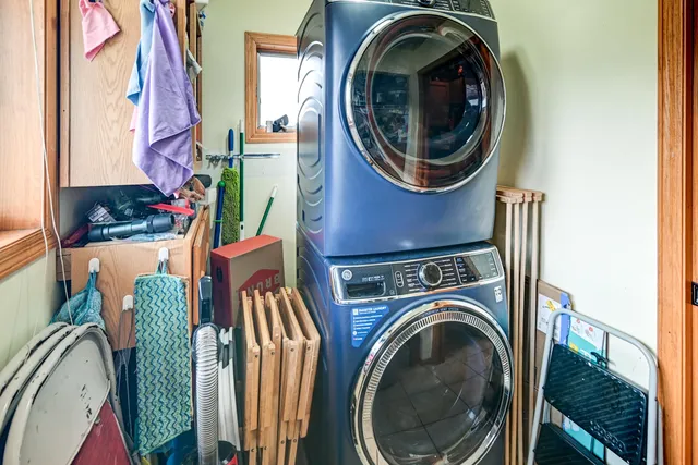 $339,900 | 2035 Continental Lane, Cross Plains, WI 53528