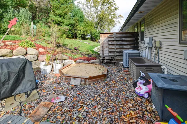 $339,900 | 2035 Continental Lane, Cross Plains, WI 53528