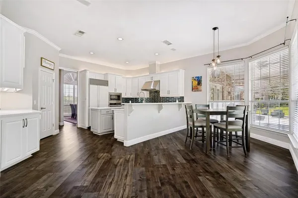 $649,900 | 114 Danielle Drive, Weatherford, TX 76087