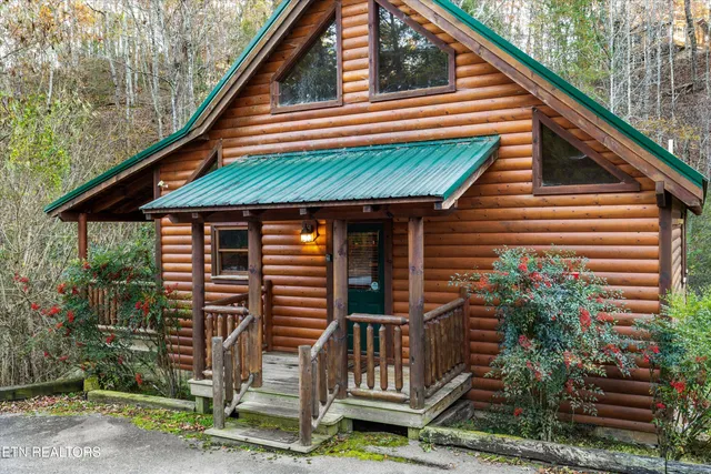 $624,900 | 1323 Zachary Thomas Lane, Sevierville, TN 37876