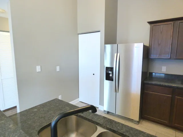 $214,900 | 144 Bertram Drive, Unit L, Yorkville, IL 60560