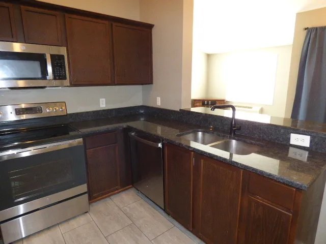 $214,900 | 144 Bertram Drive, Unit L, Yorkville, IL 60560