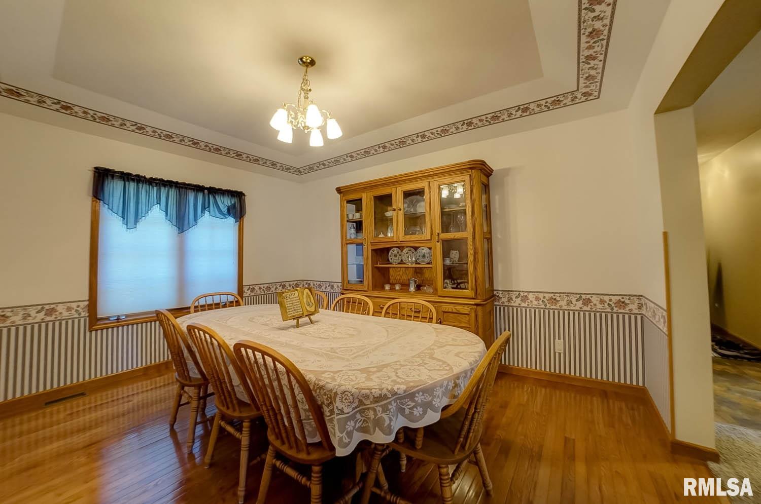 4330 Arapahoe Drive Springfield, IL 62711 - Photo 11 of 39 Gallery Image 11