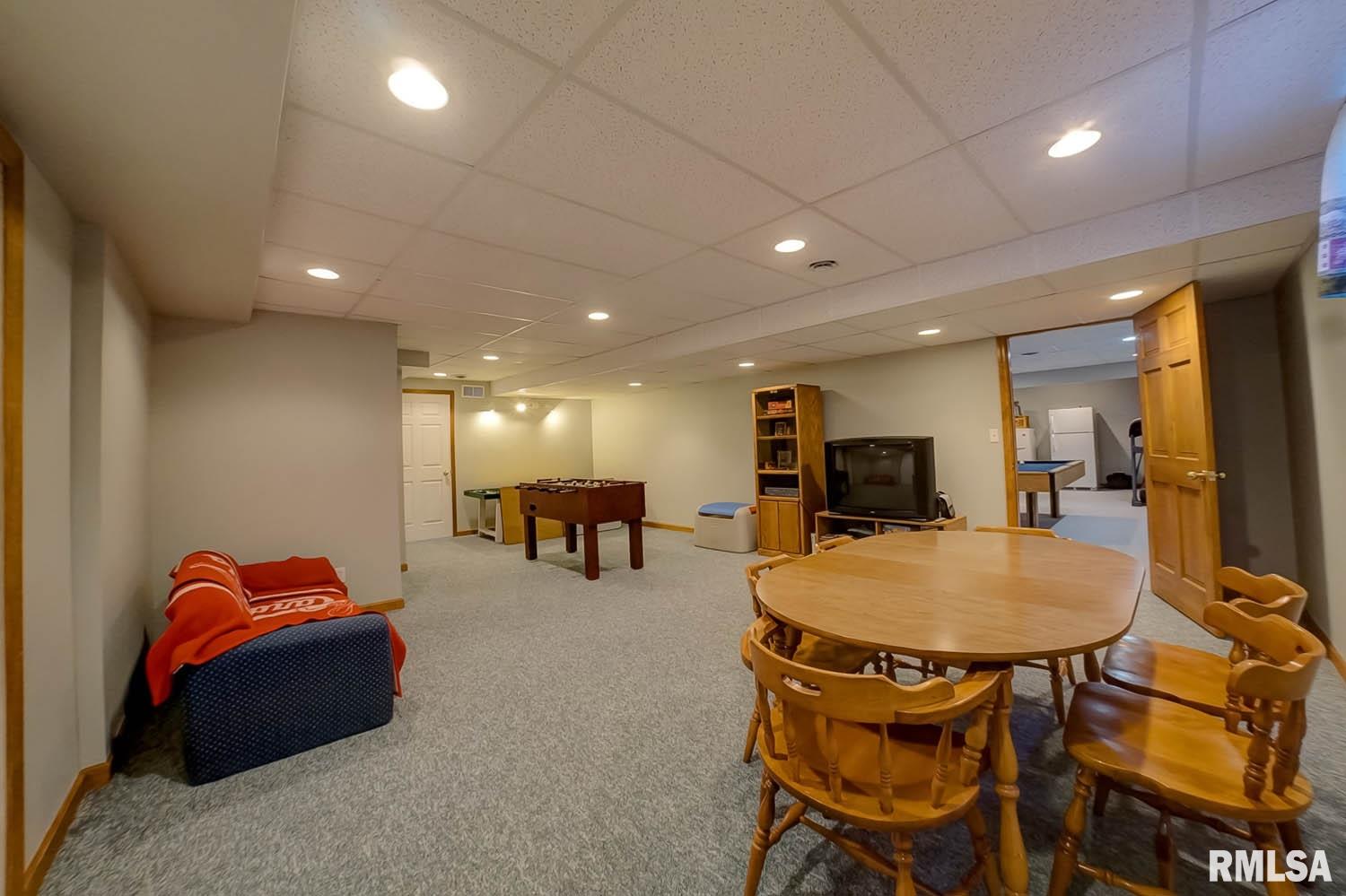 4330 Arapahoe Drive Springfield, IL 62711 - Photo 27 of 39 Gallery Image 27