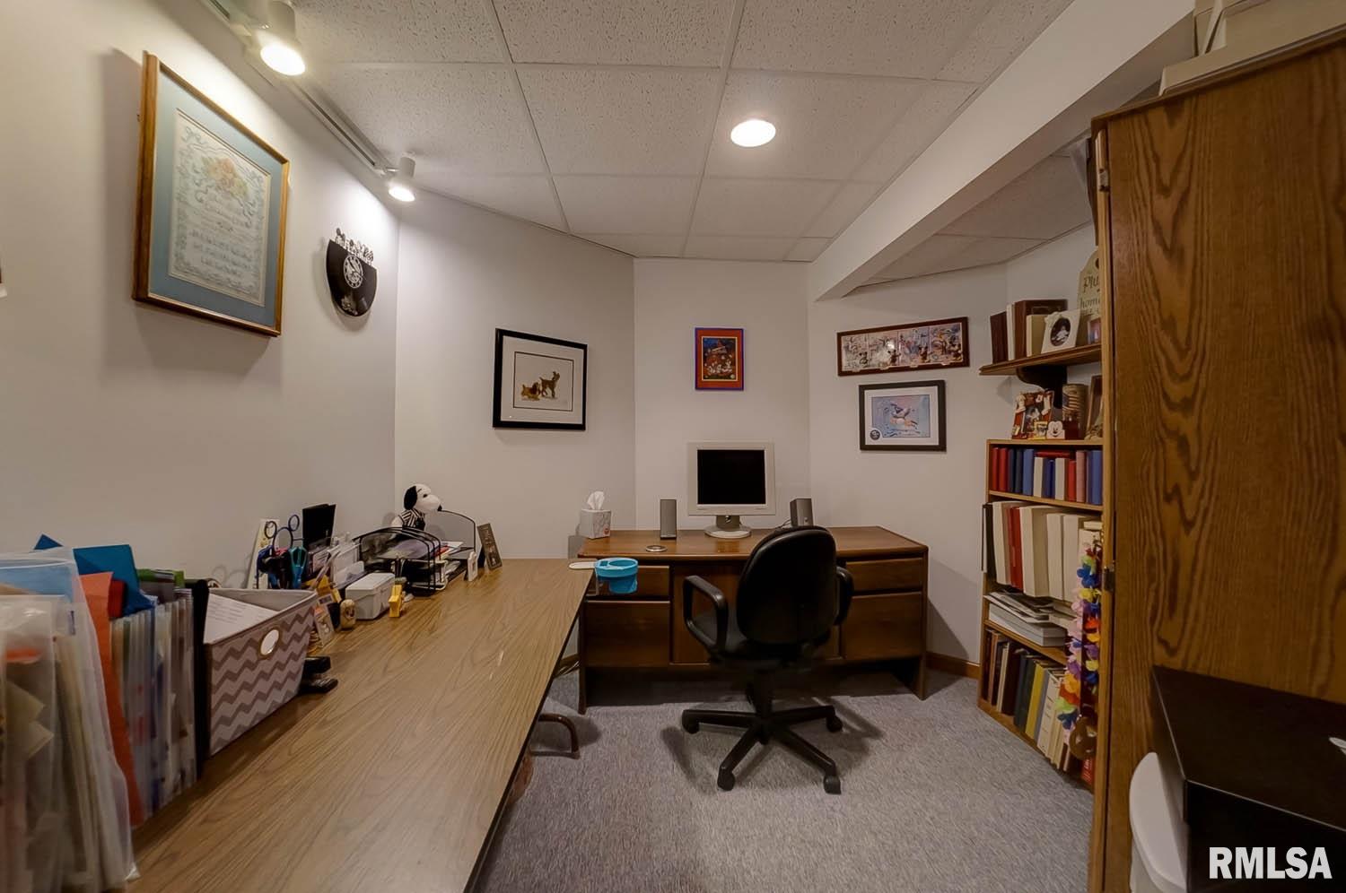 4330 Arapahoe Drive Springfield, IL 62711 - Photo 32 of 39 Gallery Image 32