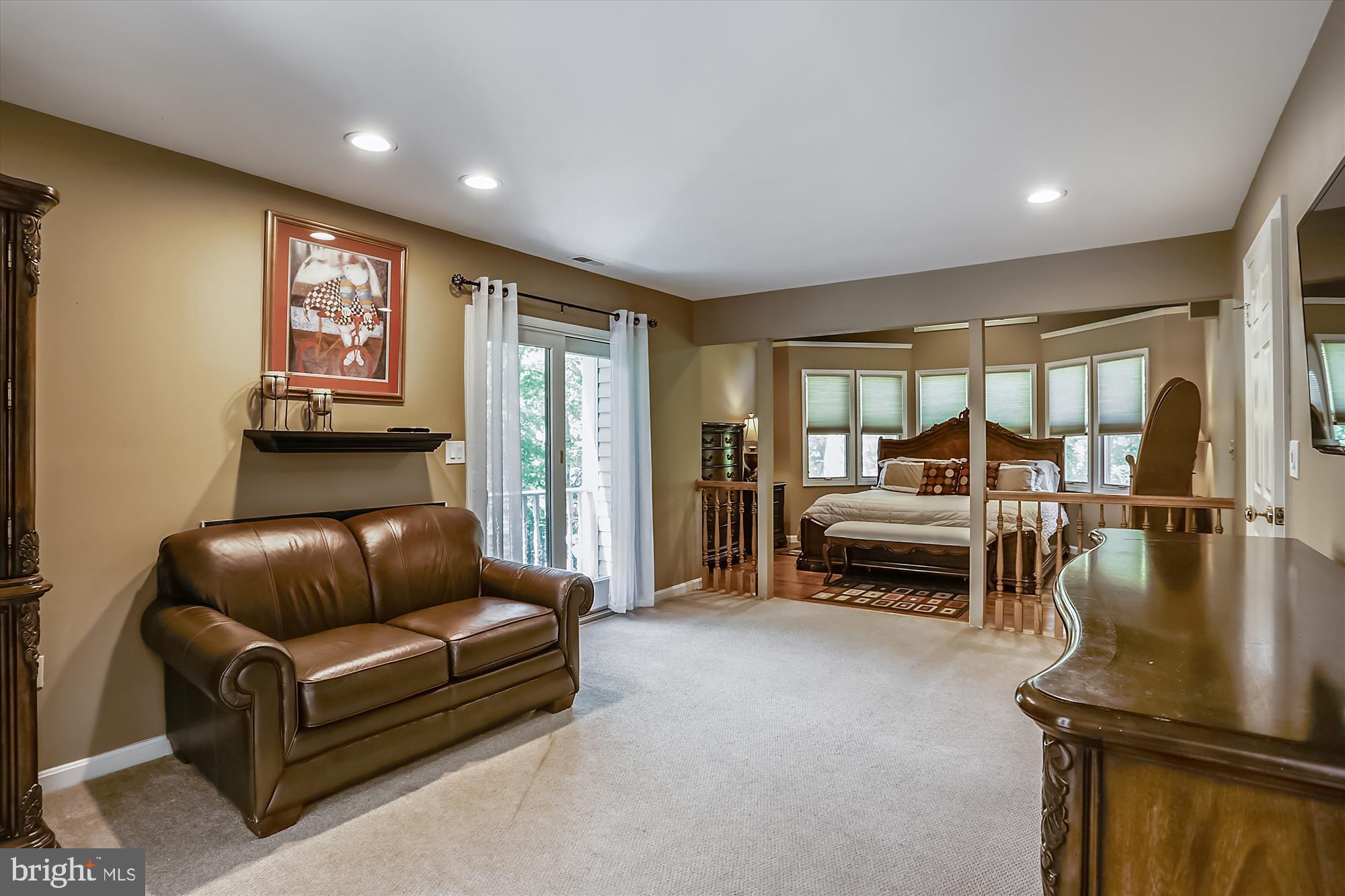 611 Bryants Nursery Road Silver Spring, MD 20905 - Photo 17 of 38 Primary bedroom