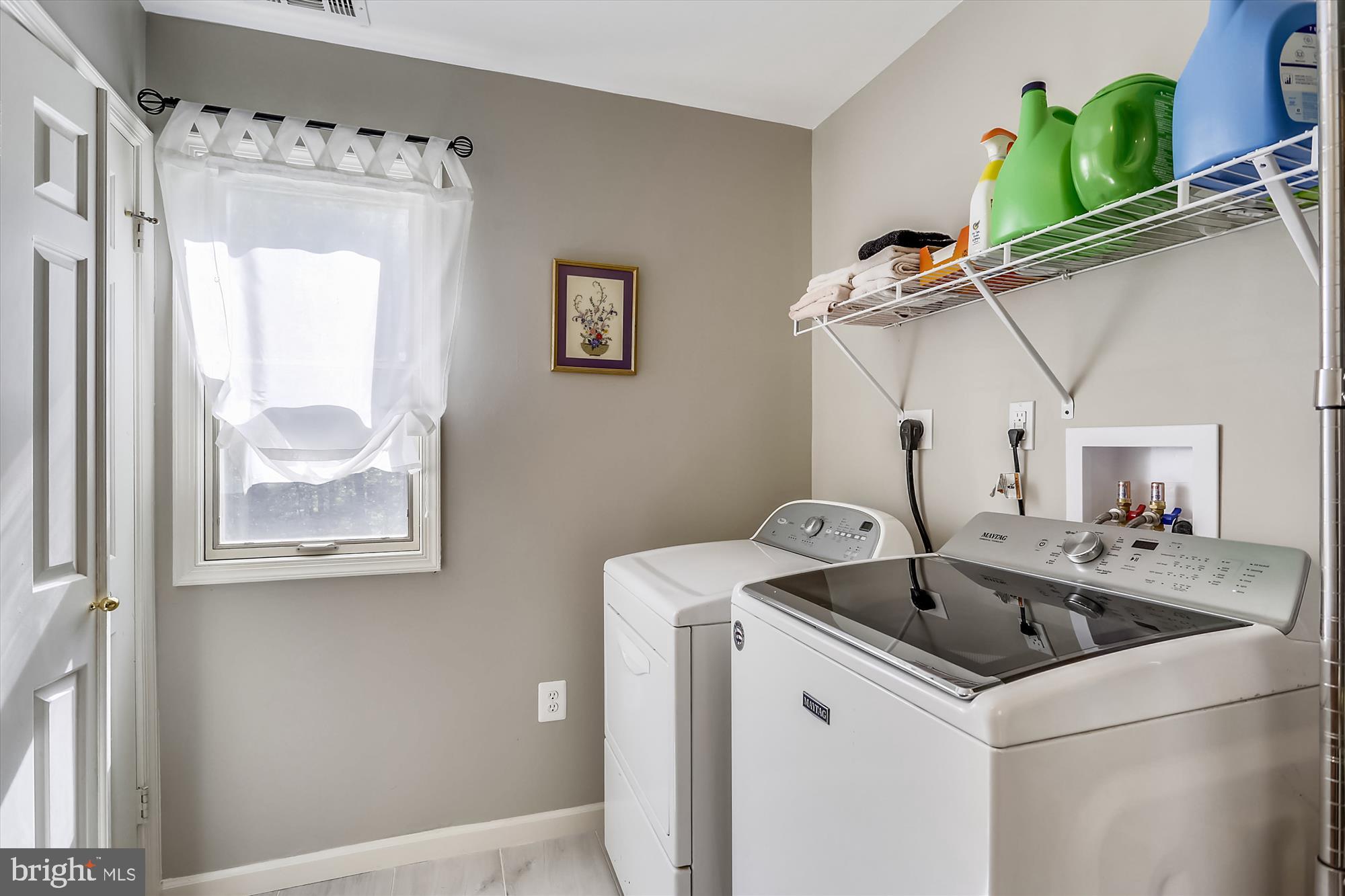611 Bryants Nursery Road Silver Spring, MD 20905 - Photo 26 of 38 Laundry room - Upper Lvl