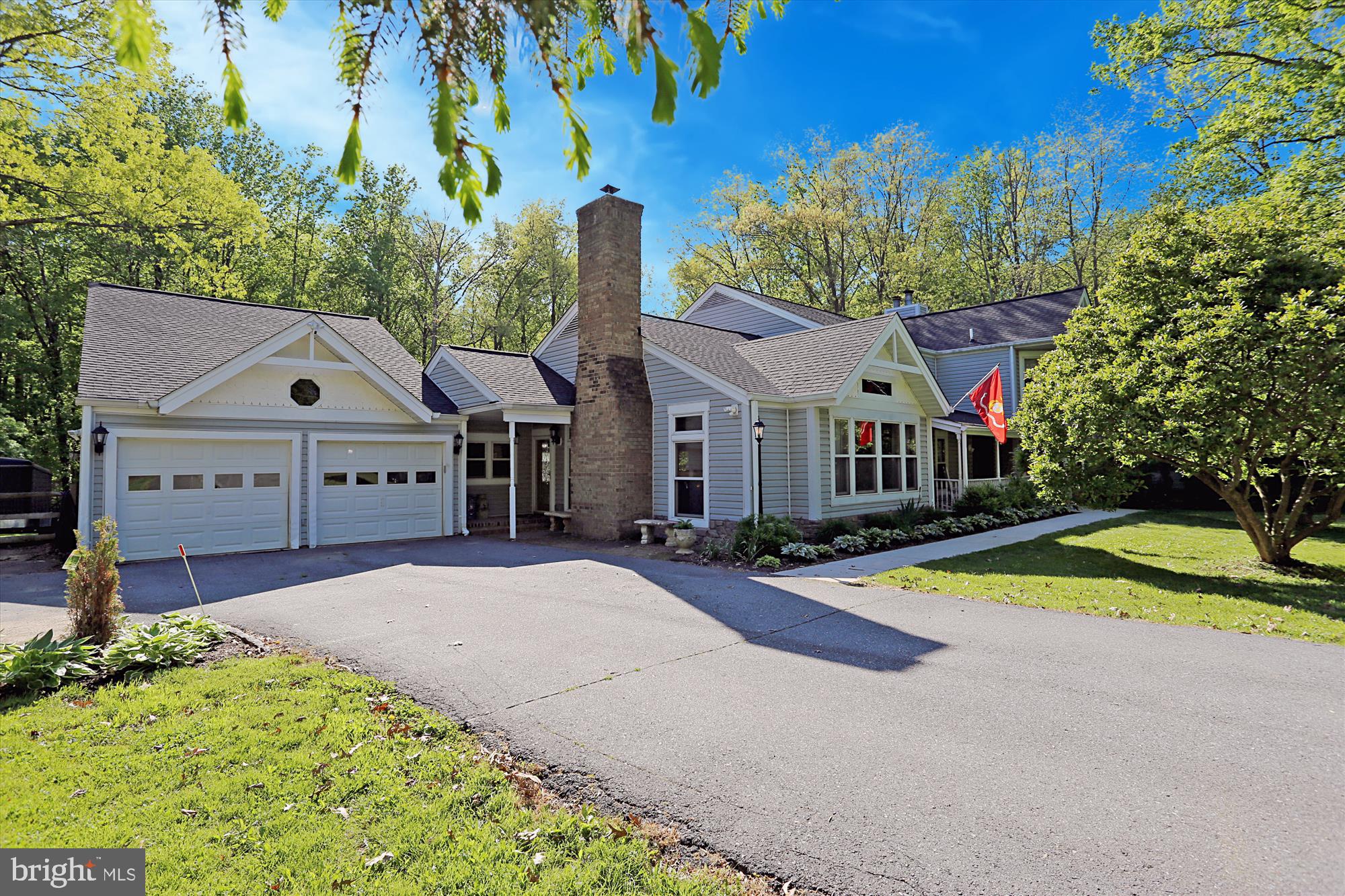 611 Bryants Nursery Road Silver Spring, MD 20905 - Photo 32 of 38 Side view of garage