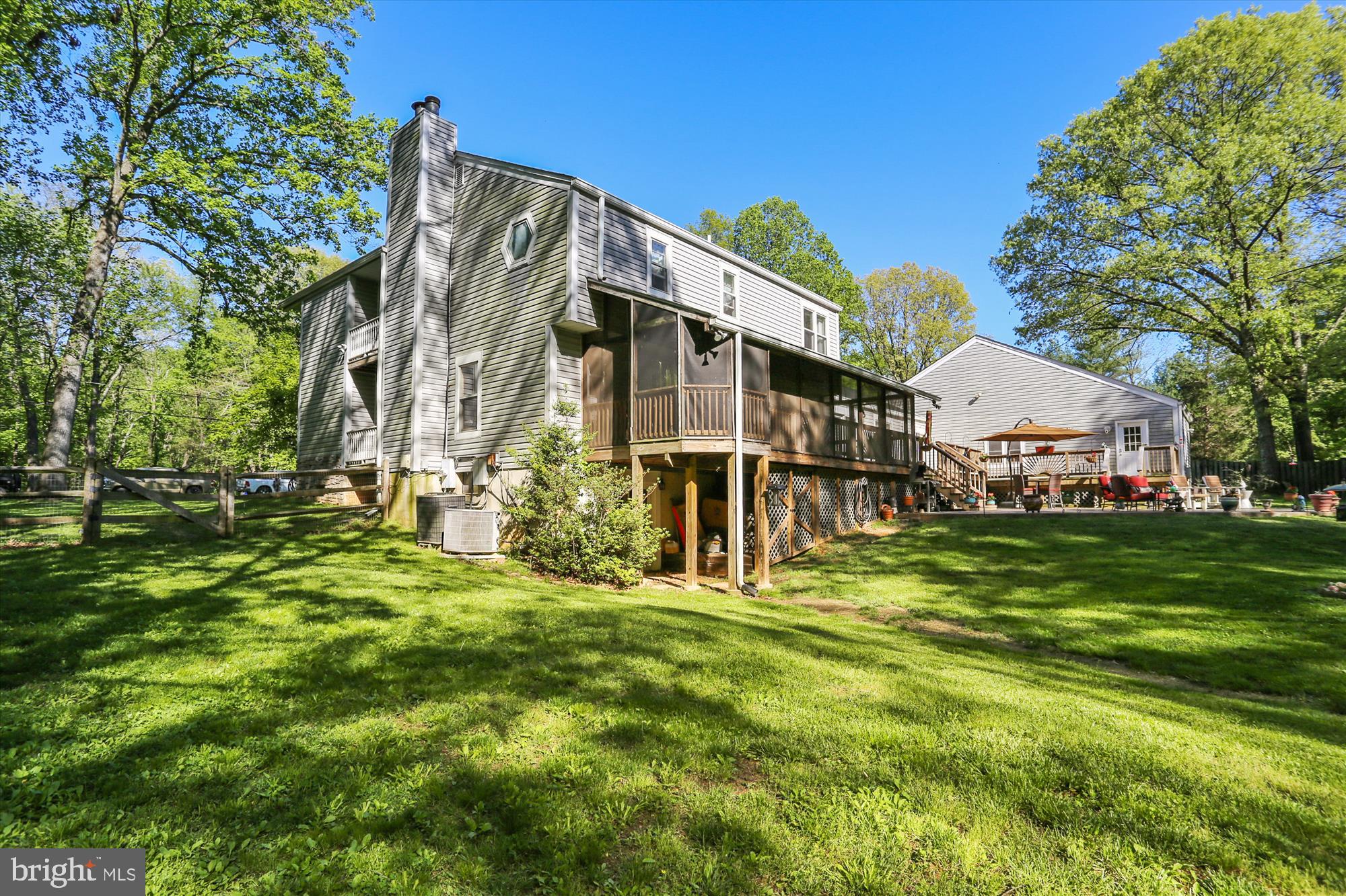 611 Bryants Nursery Road Silver Spring, MD 20905 - Photo 33 of 38 Side rear