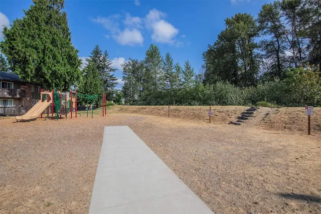 a view of outdoor space