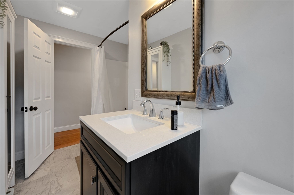 4 Ridge Road Hudson, MA 01749 - Photo 20 of 30 Gallery Image 20