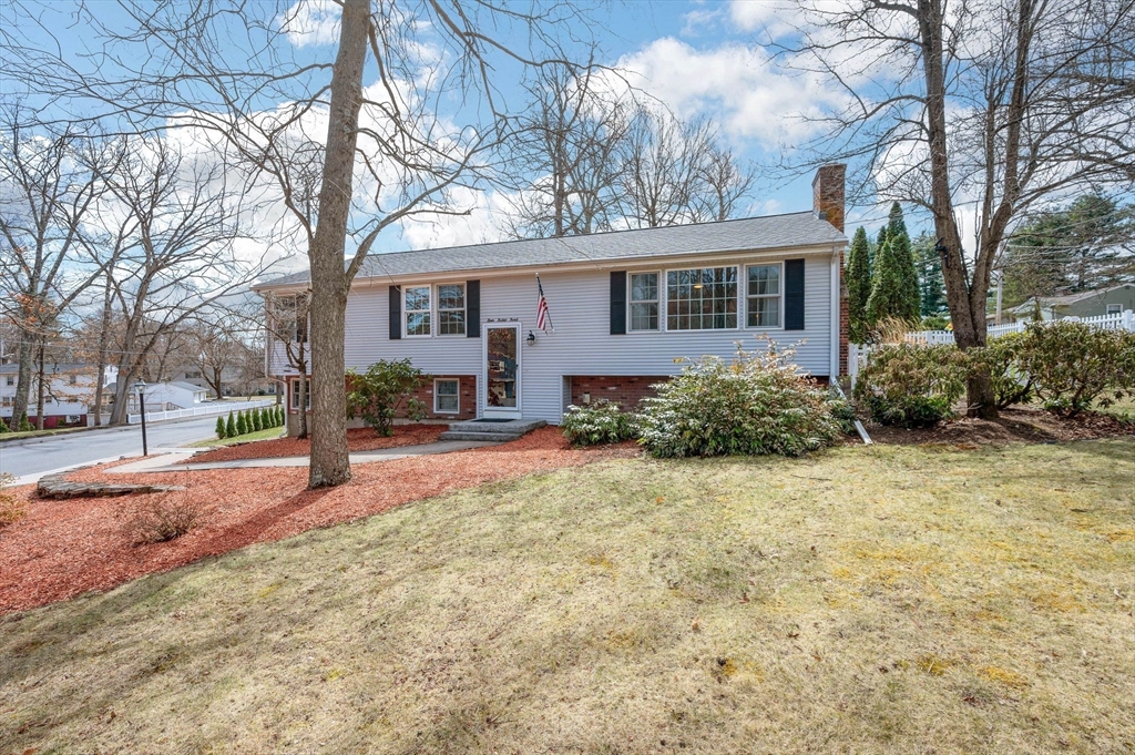 4 Ridge Road Hudson, MA 01749 - Photo 2 of 30 Gallery Image 2