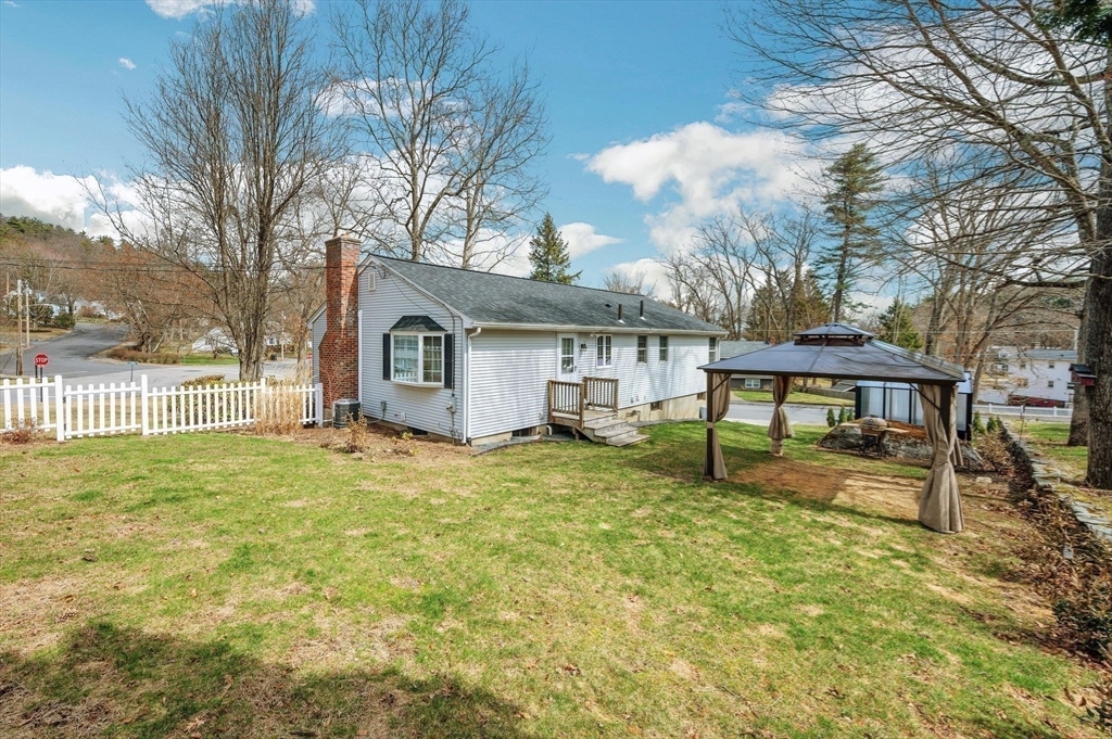 4 Ridge Road Hudson, MA 01749 - Photo 29 of 30 Gallery Image 29