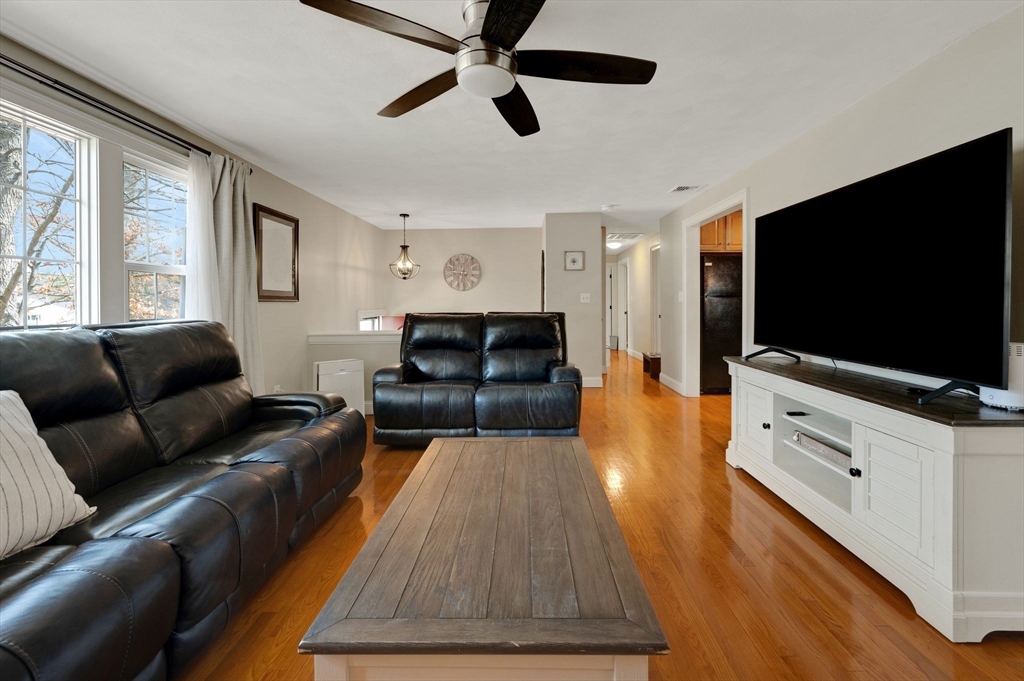 4 Ridge Road Hudson, MA 01749 - Photo 8 of 30 Gallery Image 8