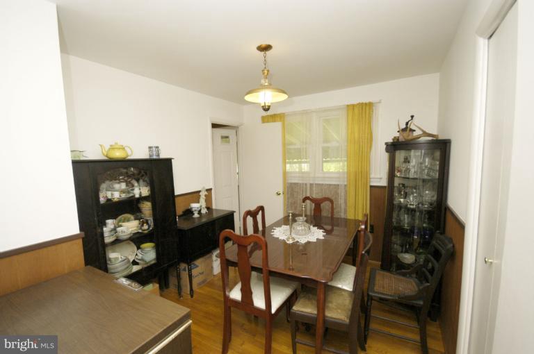 100 Dolfield Road Owings Mills, MD 21117 - Photo 5 of 8 Dining Room