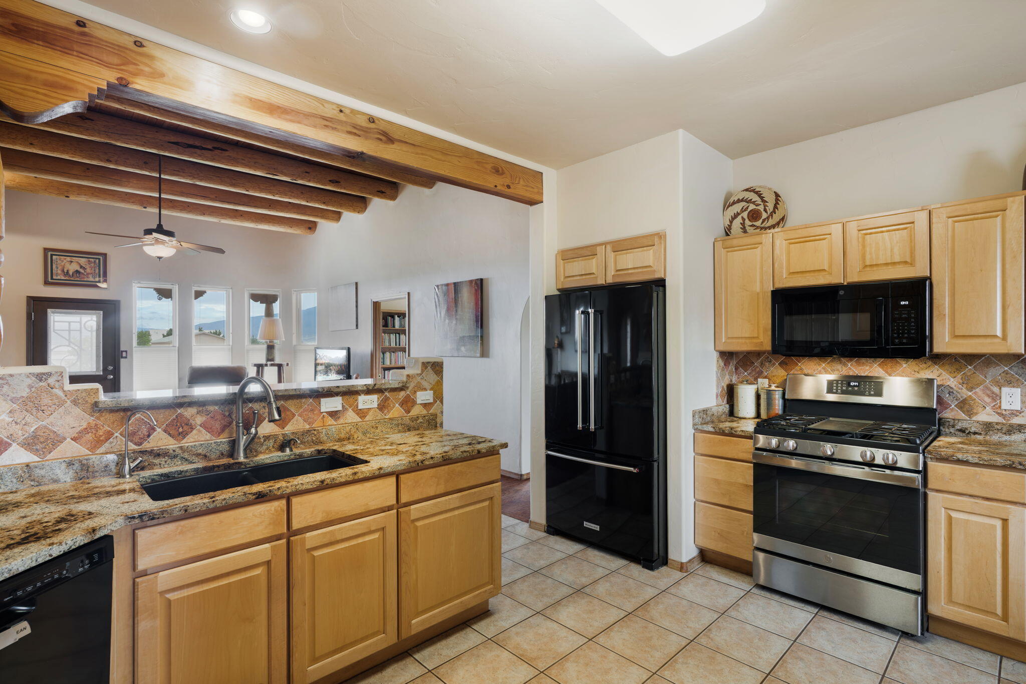 3302 Demavend Road Northeast Rio Rancho, NM 87144 - Photo 18 of 48 Gallery Image 18