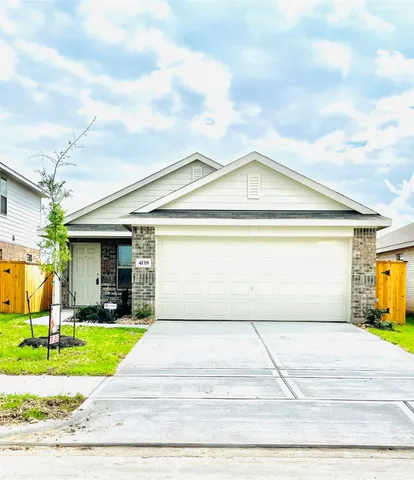 $255,000 | 4118 Holland Vw Lane, Baytown, TX 77521