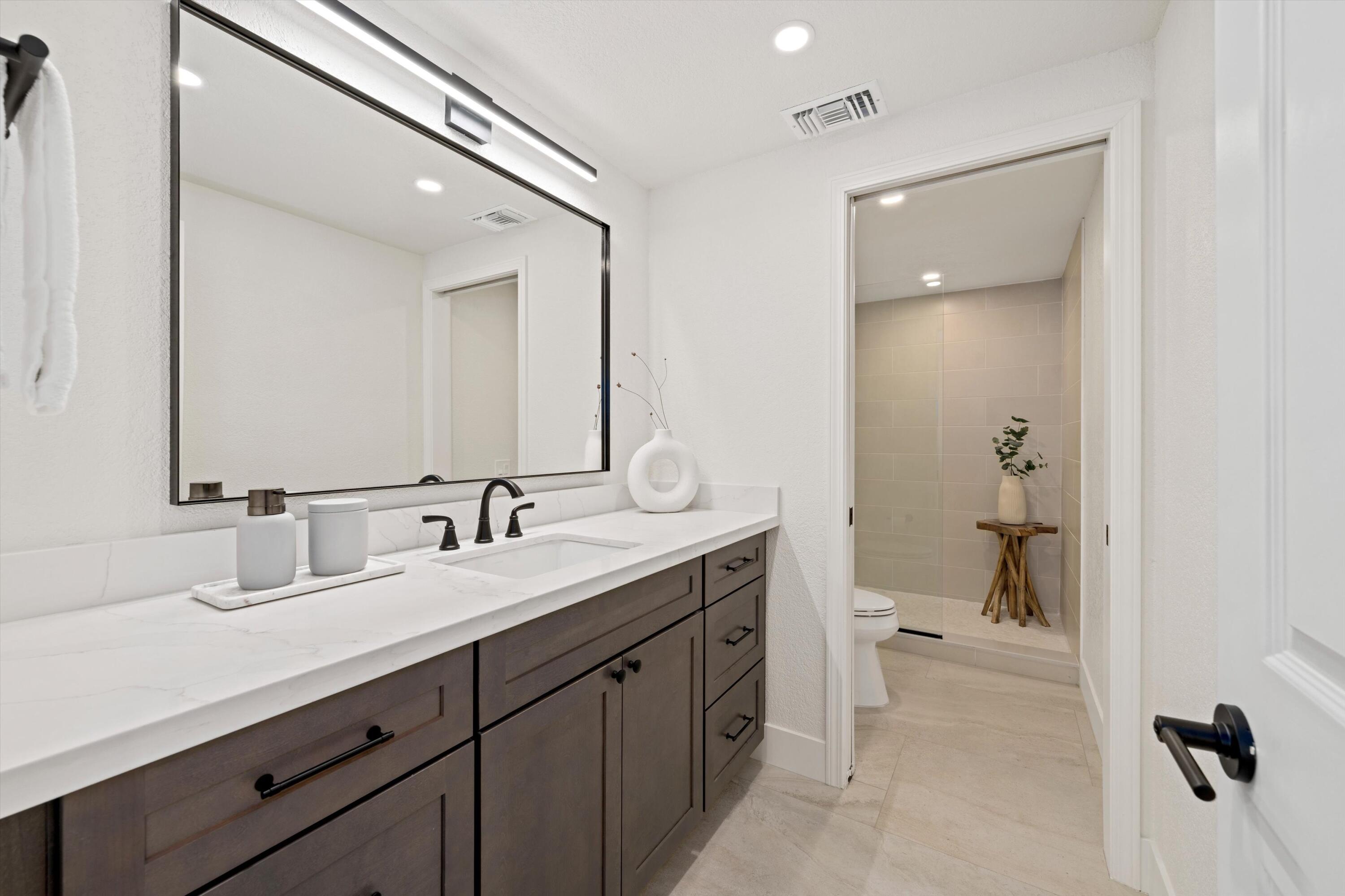 35 Maximo Way Palm Desert, CA 92260 - Photo 23 of 38 36-56769754