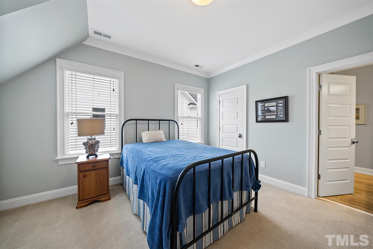 3329 Ocotea Street Raleigh, NC 27607 - Photo 18 of 27