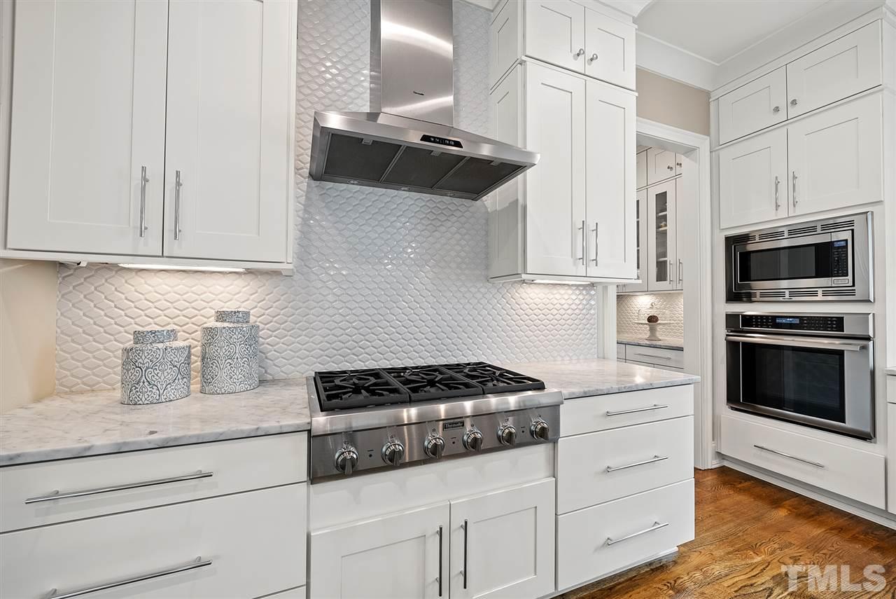 3329 Ocotea Street Raleigh, NC 27607 - Photo 9 of 27