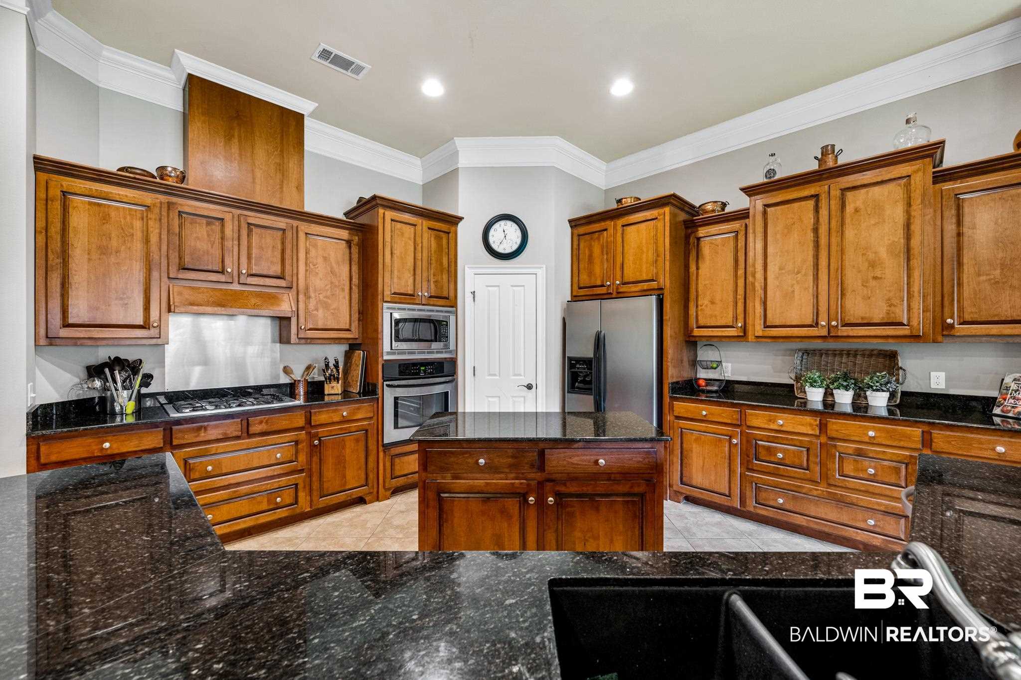 9232 Morphy Avenue Fairhope, AL 36532 - Photo 15 of 36