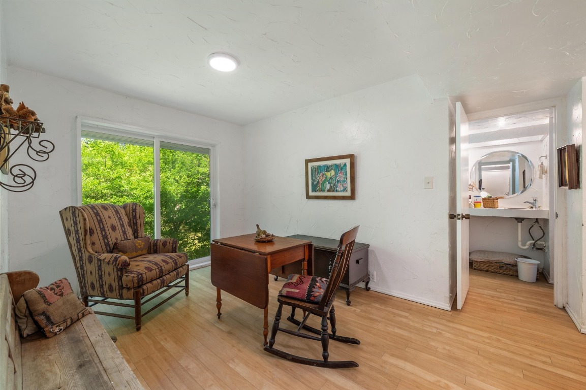 20 North Peak Road West Lake Hills, TX 78746 - Photo 18 of 18 a living room with furniture and a wooden floor