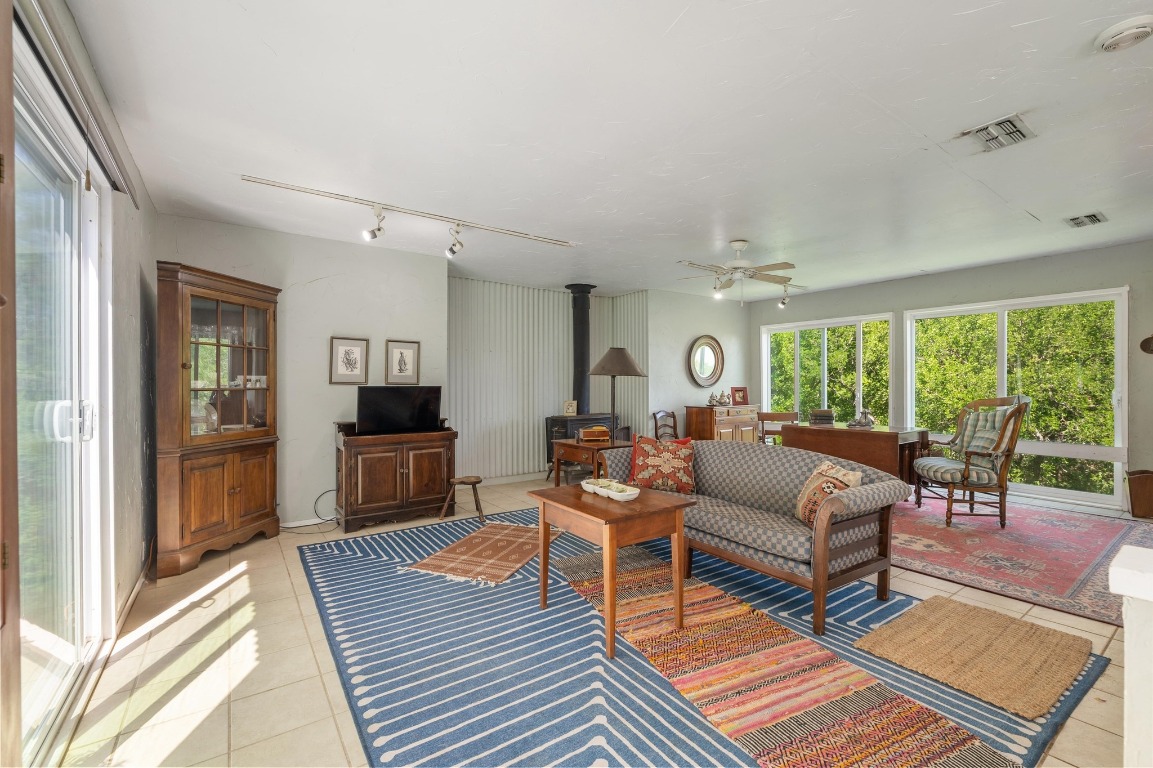 20 North Peak Road West Lake Hills, TX 78746 - Photo 7 of 18 a living room with furniture and a wooden floor