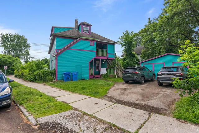 $914,000 | 227-229 Intervale Avenue, Burlington, VT 05401